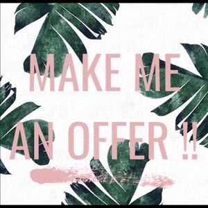 Checkout my closet!!👚👕👗👠 Happy Poshing!! 🛍